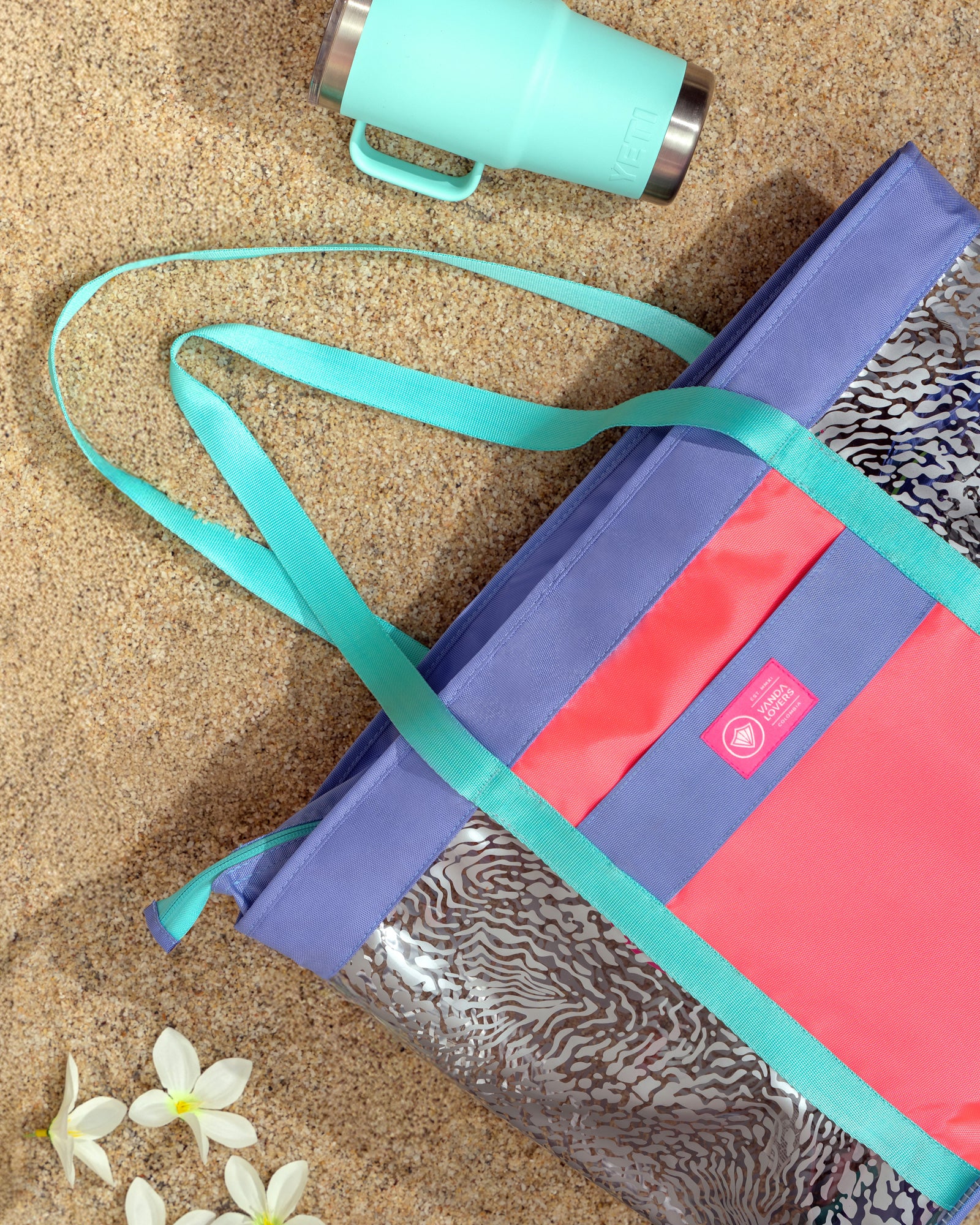 Bolsa-Playa-Plus-Animal-Groove-Violet-Aqua-2.jpg