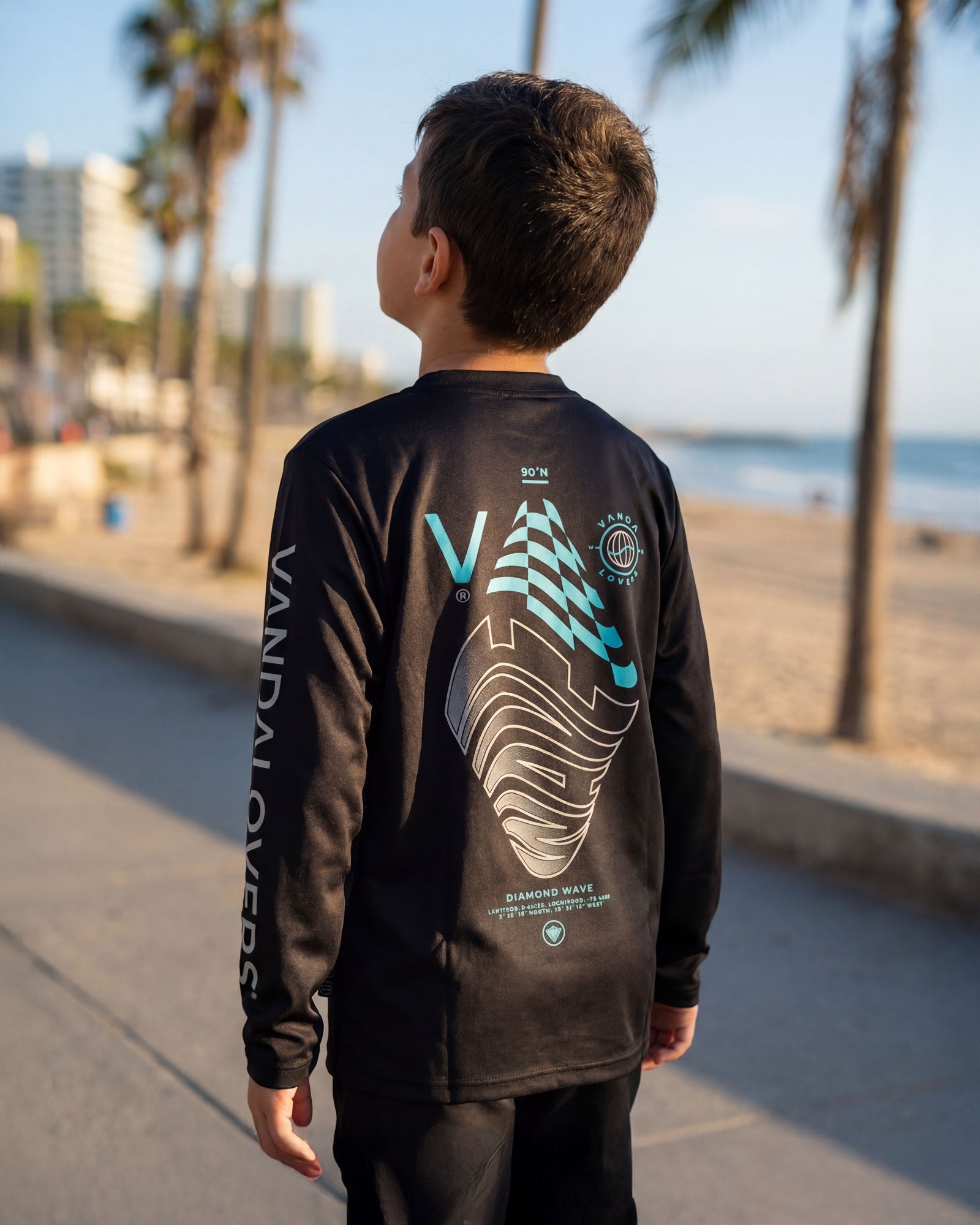 Camiseta Niño Solarproof Diamond Wave Black AZ