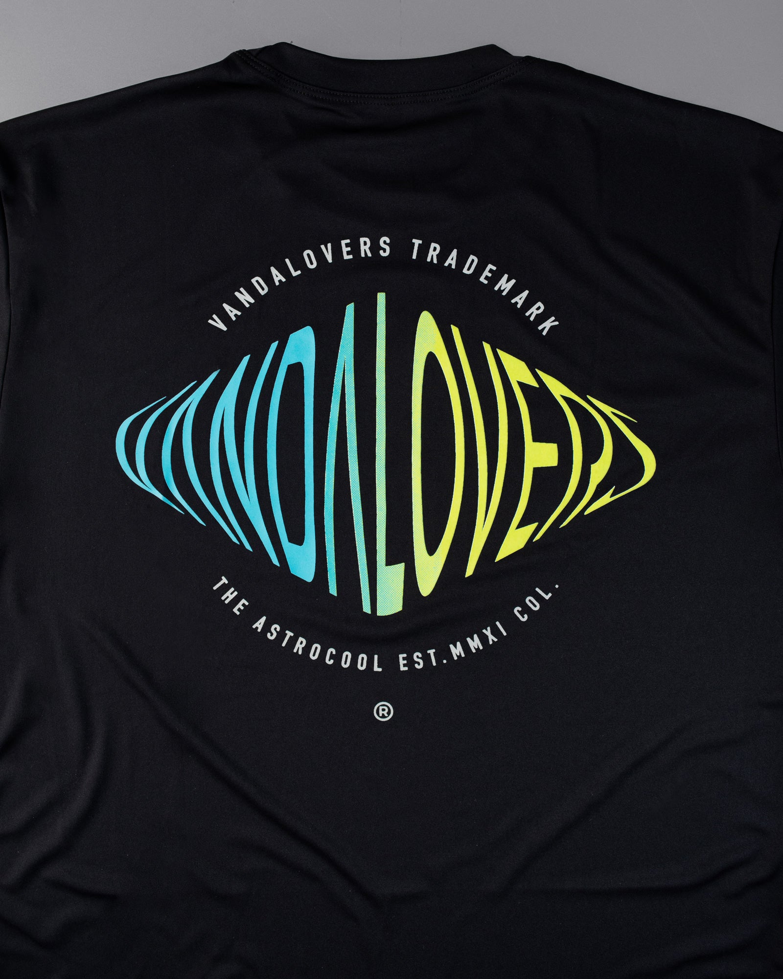 Camiseta Solarproof Morph Black YWAZ