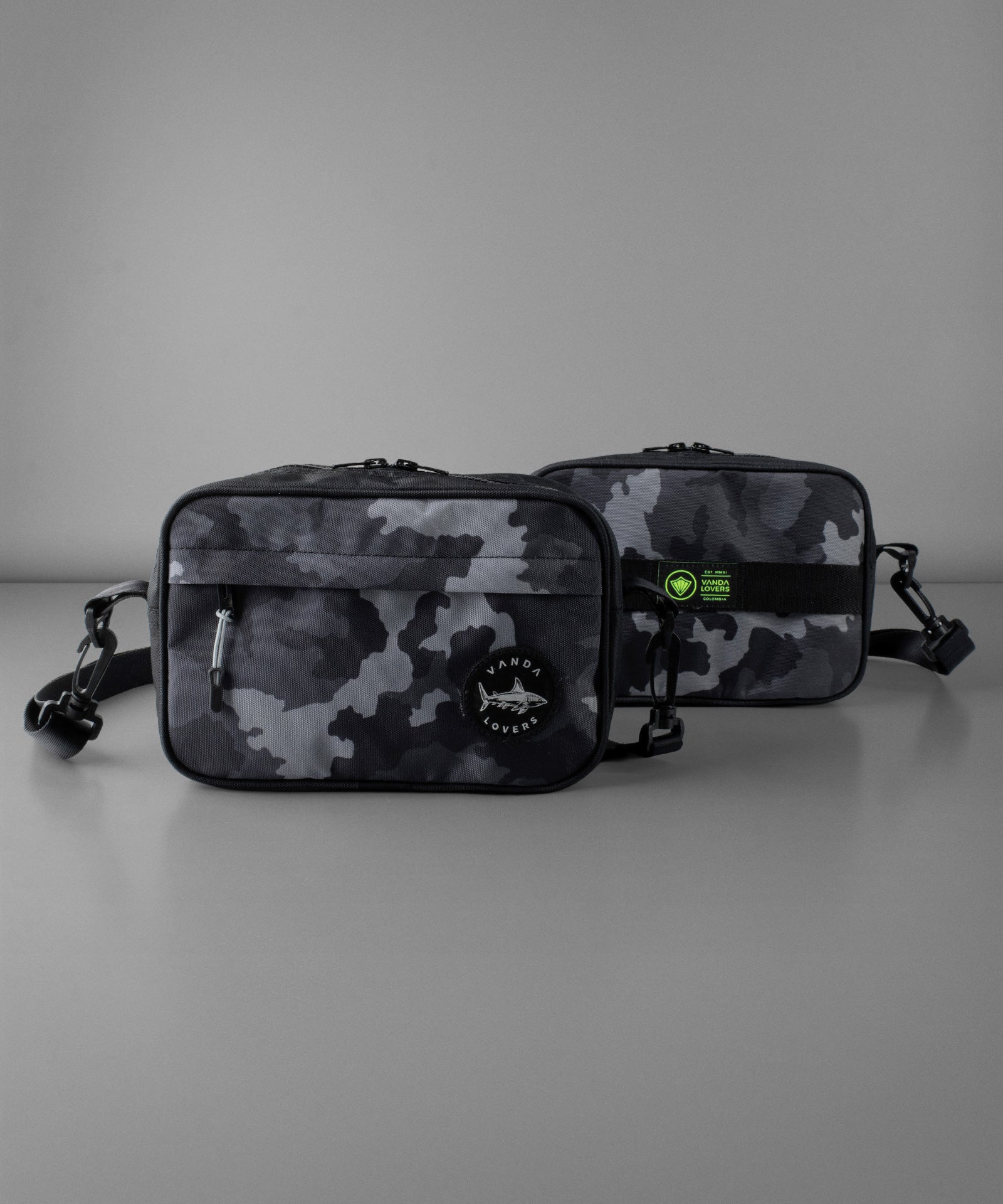 Canguro-Crossbody-Camo-Yw-Frente_837fdb8b-77c0-4172-92e1-5078813a5d10.jpg