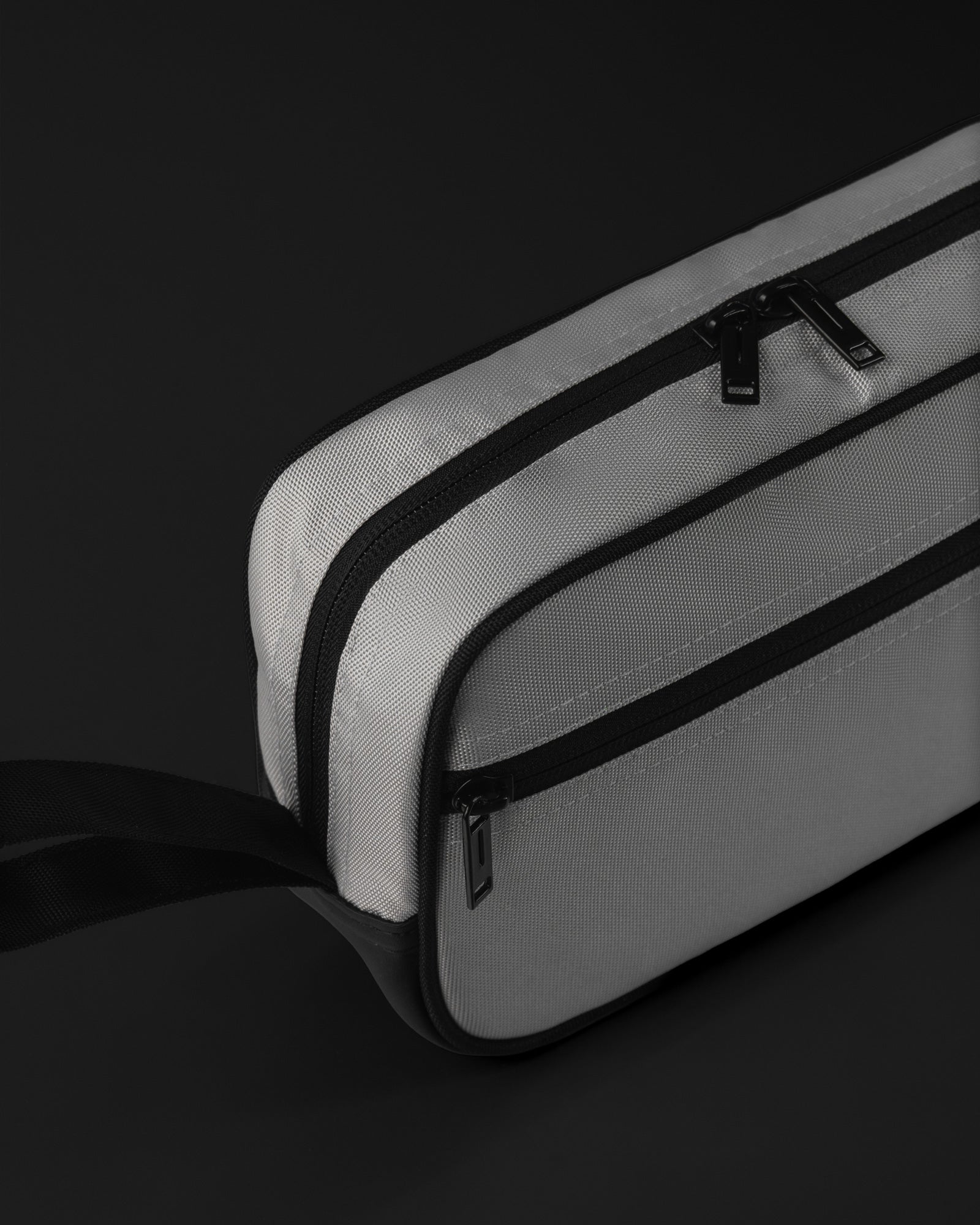 Estuche Travel Clasico Vertigo Gray