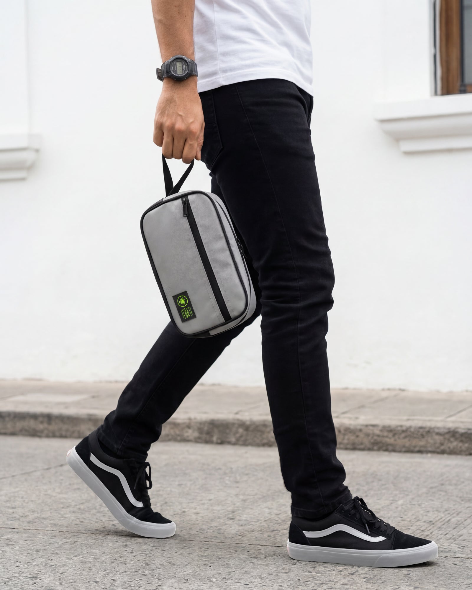 Estuche Travel Clasico Vertigo Gray