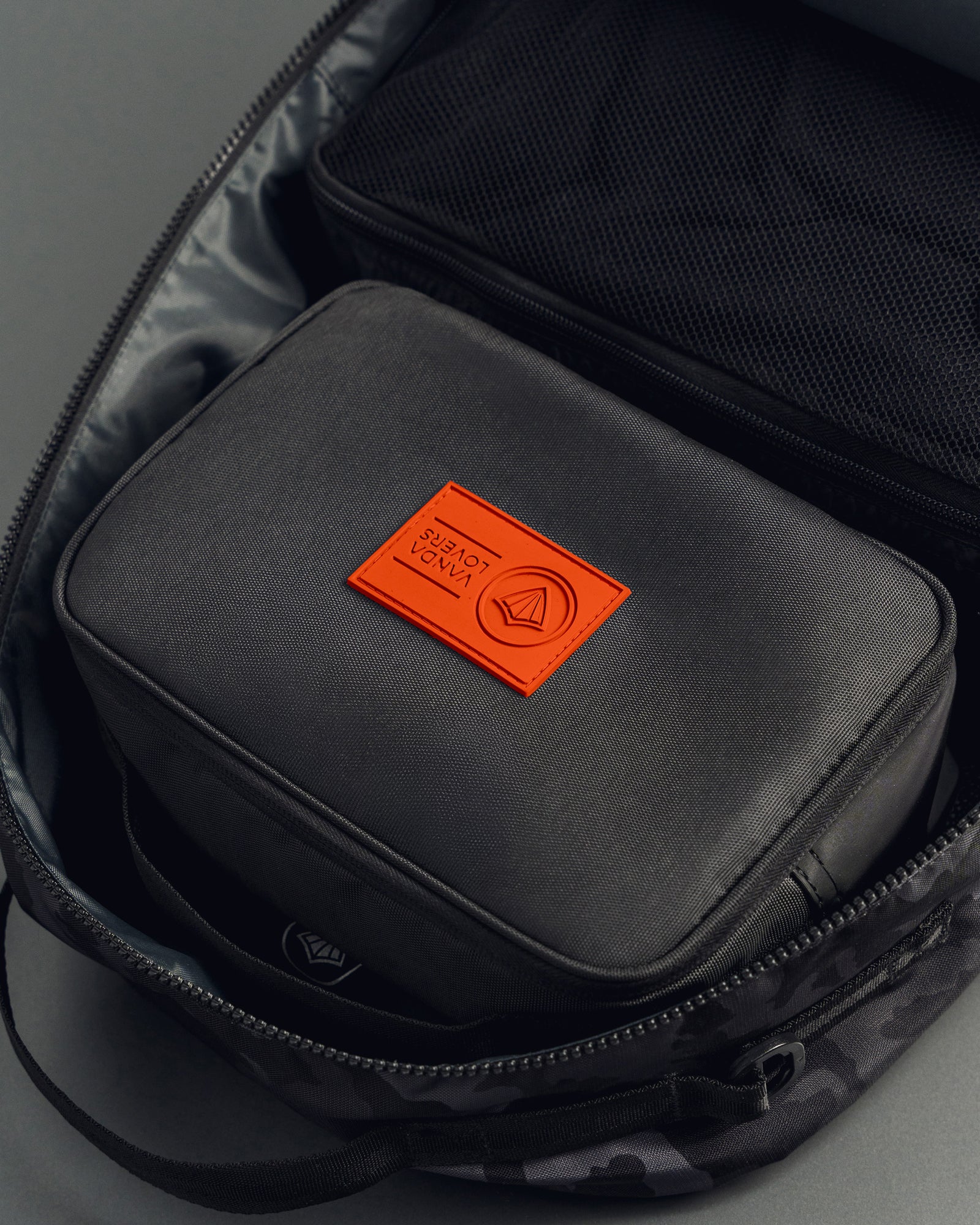 Estuche Travel Eclipse OG