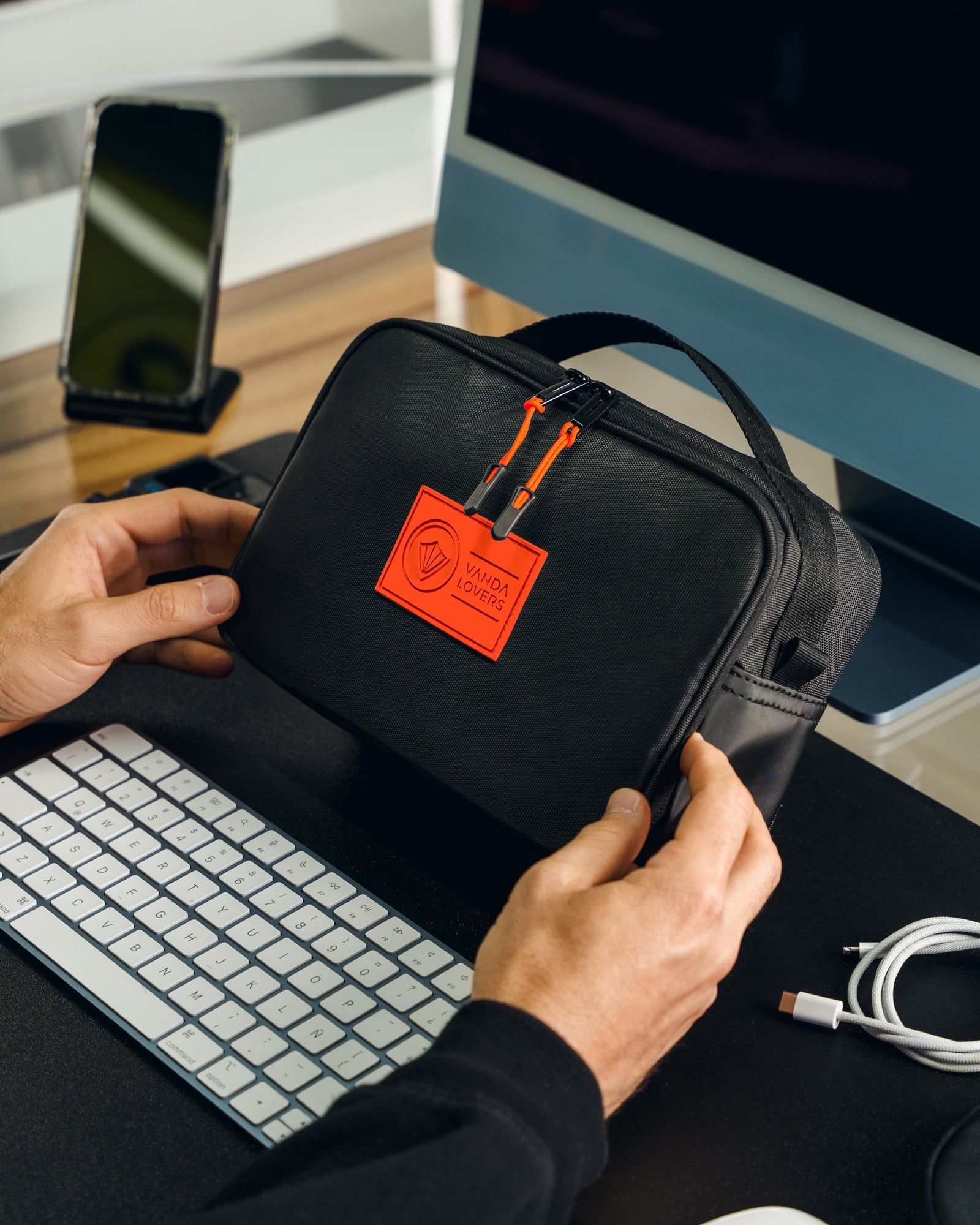 Estuche Travel Eclipse OG
