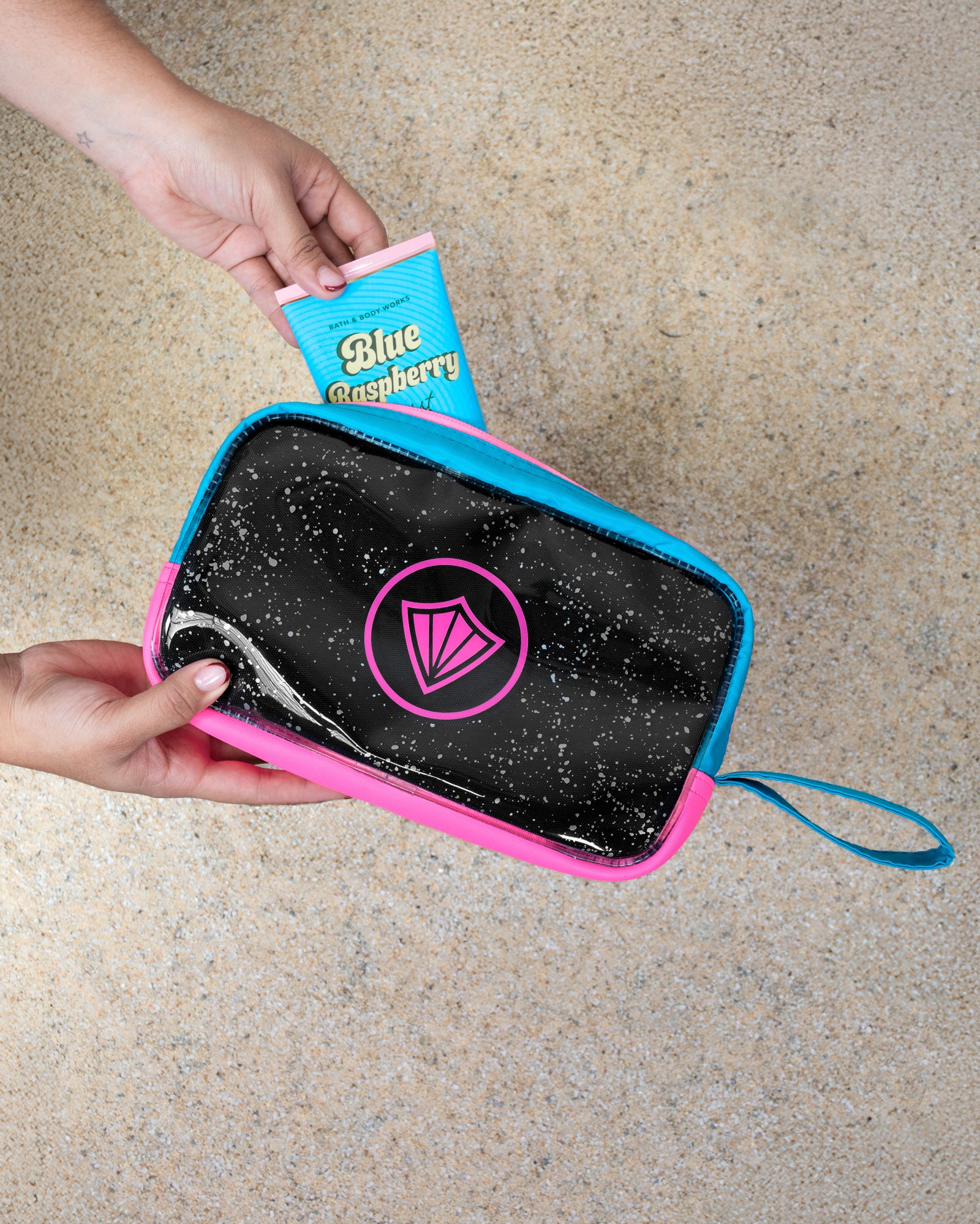 Estuche Viaje Travel Splash Supernova Blue Pink