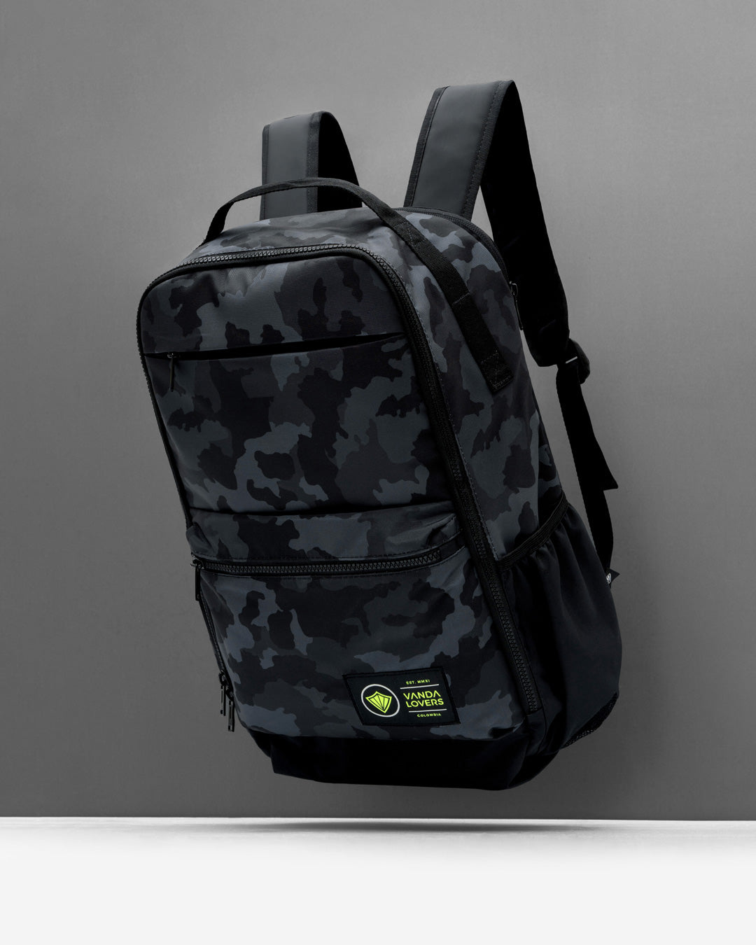 Expedition-Camo-Diagonal-Flotante.jpg