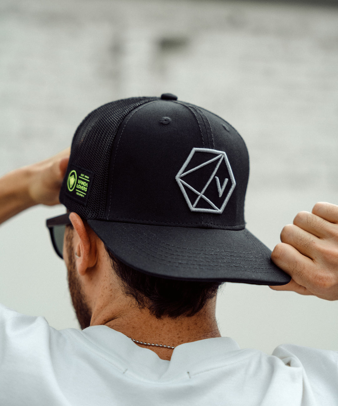 Gorra-Hexa-Hive-2.jpg