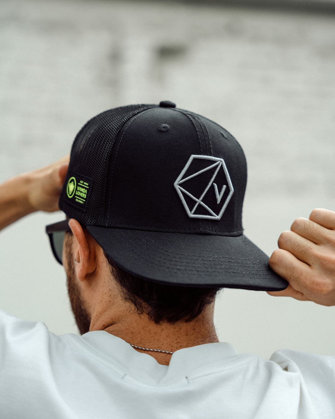 Gorra Trucker Hexa Hive