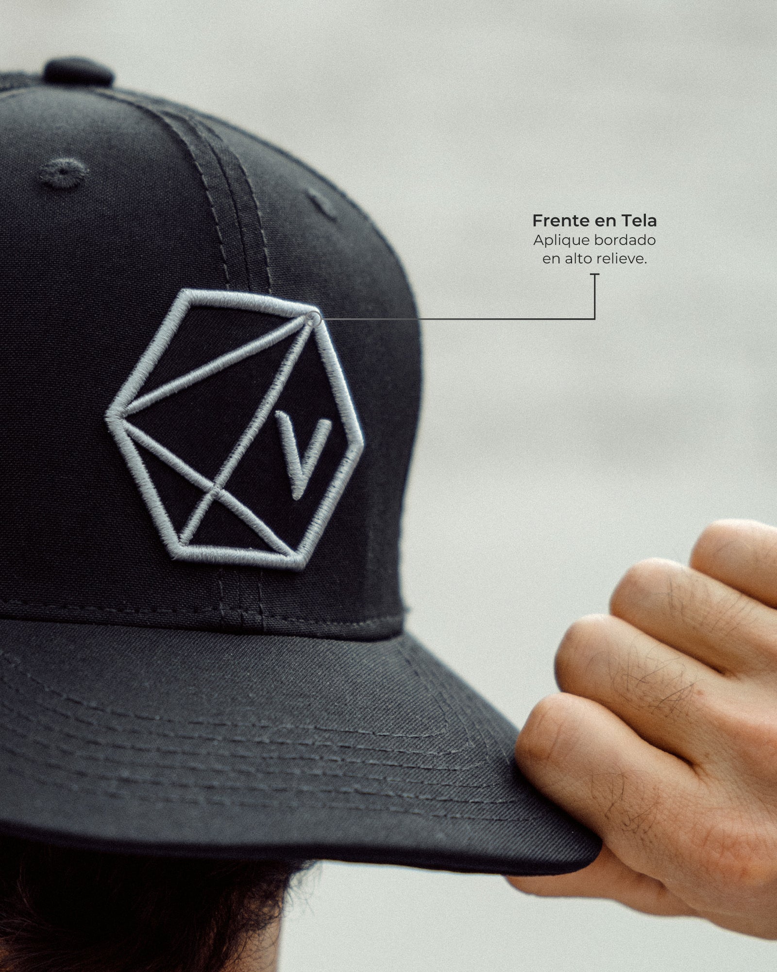 Gorra Trucker Hexa Hive