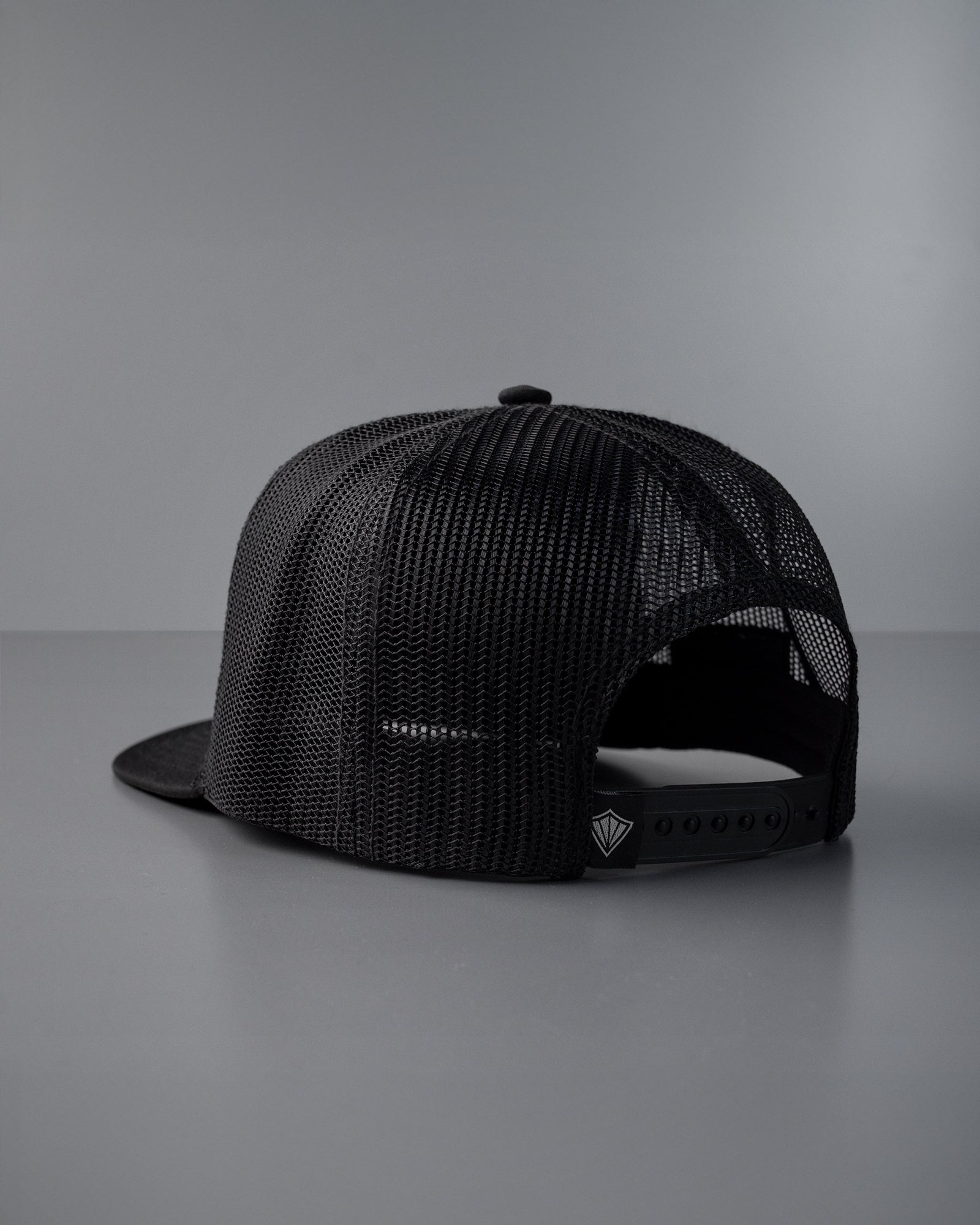 Gorra Trucker Shark SN 6P