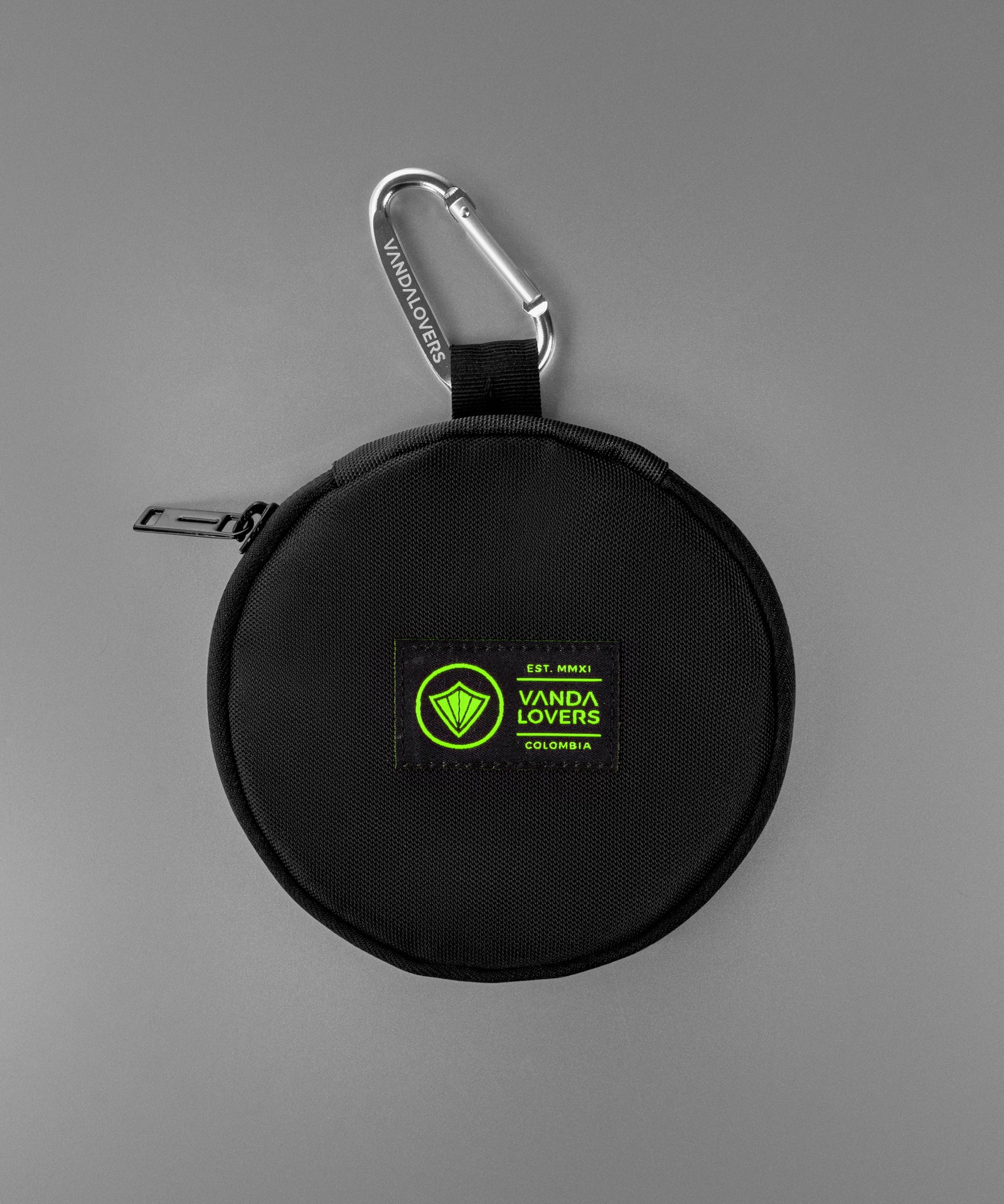 Portacables-Black-YW-2_206d37a9-1884-4b9c-8c59-9ae9c67a11fa.jpg